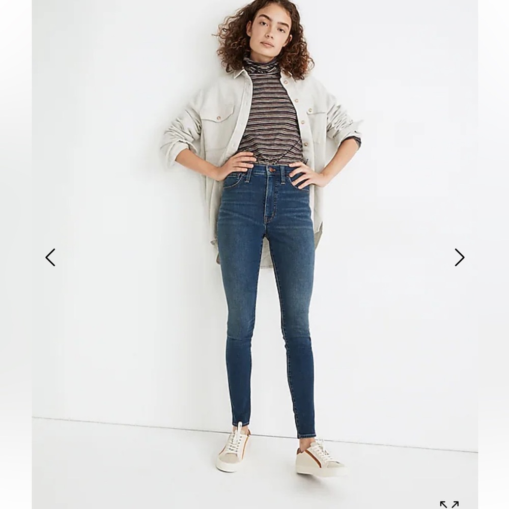 Madewell 10" High-Rise Roadtripper Supersoft Jeans in Playford Wash size 25